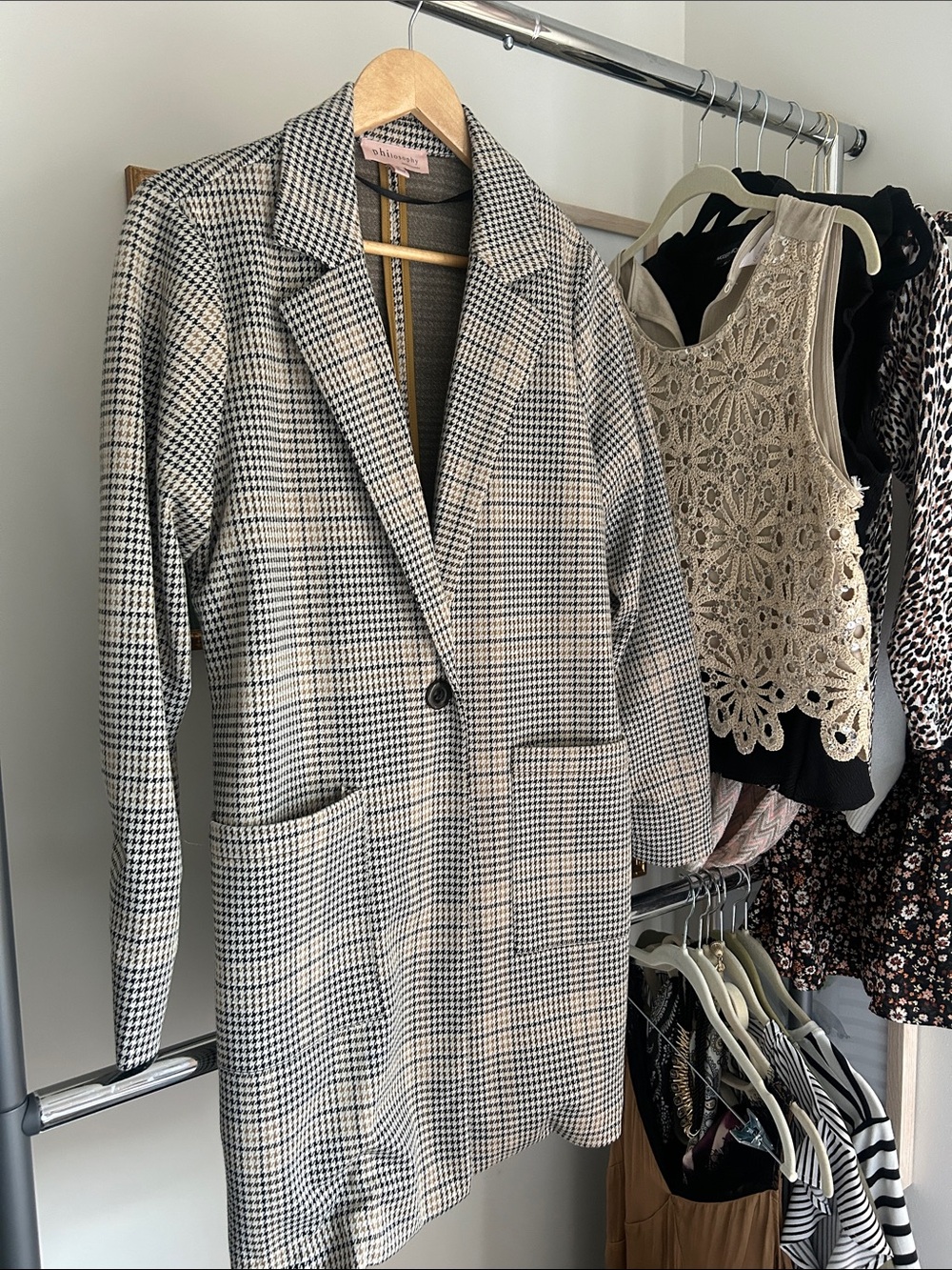 Philosophy M Houndstooth Long Blazer Coat - Black Olive & Cream